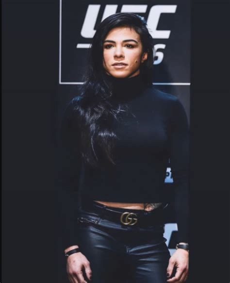 claudia gadelha net worth|Claudia Gadehla Age, Net Worth, Bio [Updated。